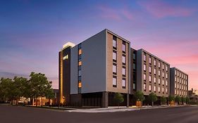 Home2 Suites By Hilton Des Moines At Drake University